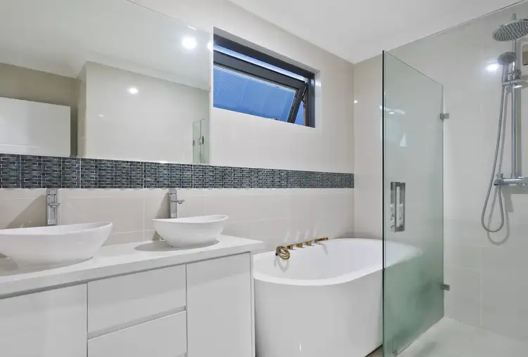 Fifth view of Homely house listing, 156 Sackville Terrace, Doubleview WA 6018