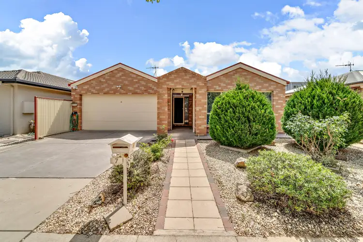 Second view of Homely house listing, 7 Joan Bradley Street, Franklin ACT 2913