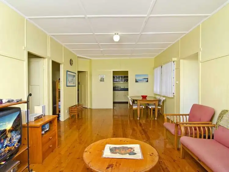 Second view of Homely house listing, 7 Tenth Avenue, Palm Beach QLD 4221