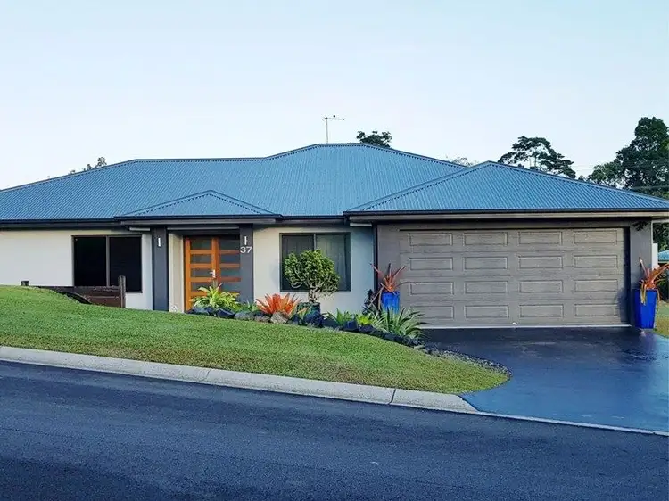 37 Belvedere Avenue, Belvedere QLD 4860