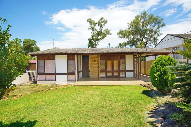 12 Dundee Street, Cambridge Park NSW 2747