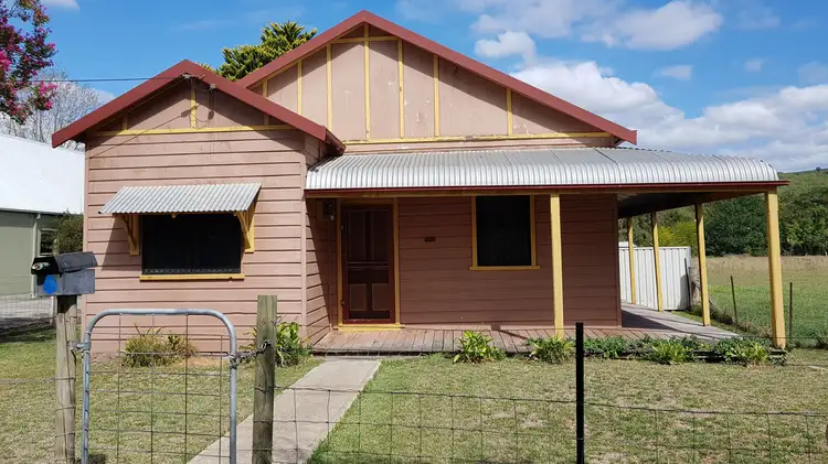 97 Menangle Street