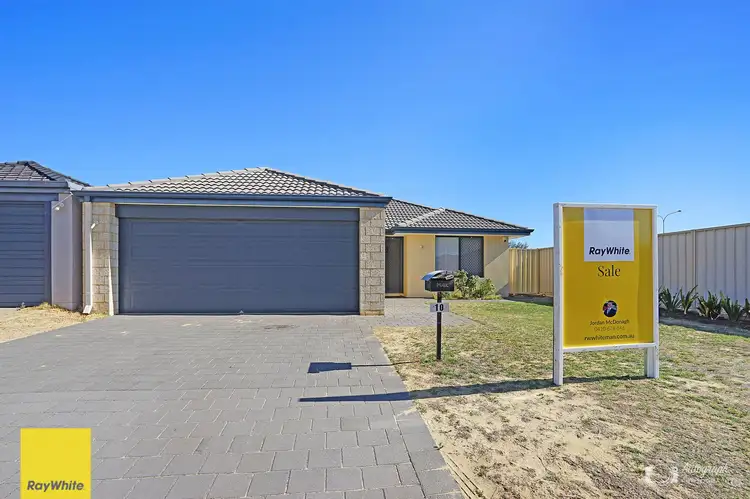 10 Saffron Way, Landsdale WA 6065
