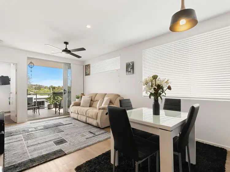 Main view of Homely unit listing, 19/61 Ludwick Street, Cannon Hill QLD 4170