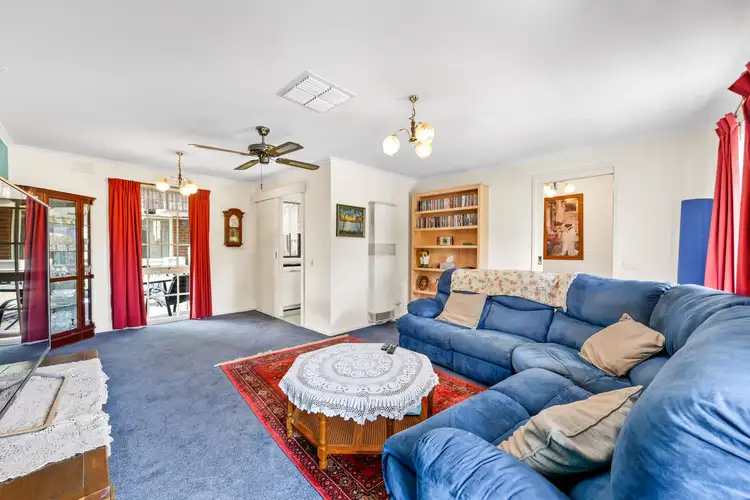 Second view of Homely house listing, 7 Patterson Court, Endeavour Hills VIC 3802