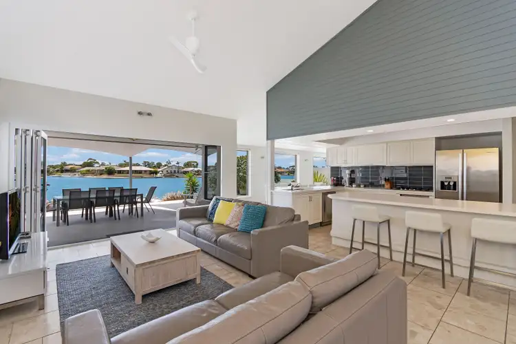 30 Acacia Circuit, Yamba NSW 2464