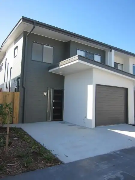 25 Bicentennial Road