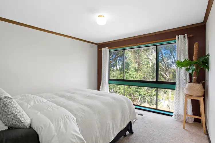 Fifth view of Homely house listing, 2 Beryl Close, Greensborough VIC 3088
