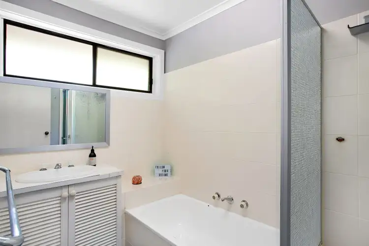 Sixth view of Homely house listing, 2 Beryl Close, Greensborough VIC 3088