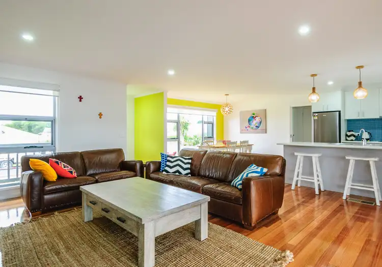 63 Wyndham Avenue, Cowes VIC 3922