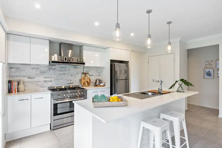 Fourth view of Homely house listing, 25 Floresta Crescent, Cameron Park NSW 2285