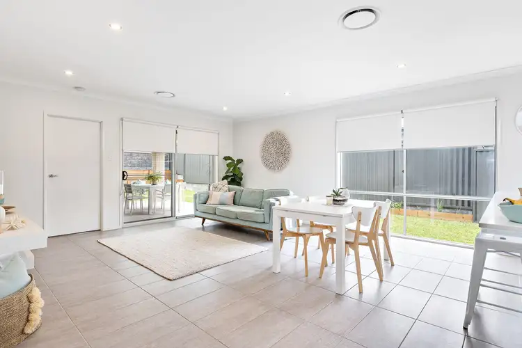 Sixth view of Homely house listing, 25 Floresta Crescent, Cameron Park NSW 2285