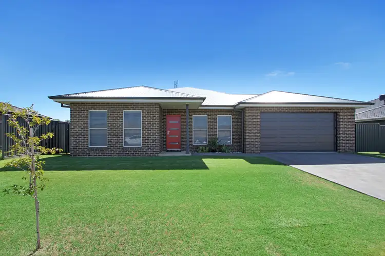 Main view of Homely house listing, 4 Faringdon Street, Tamworth NSW 2340
