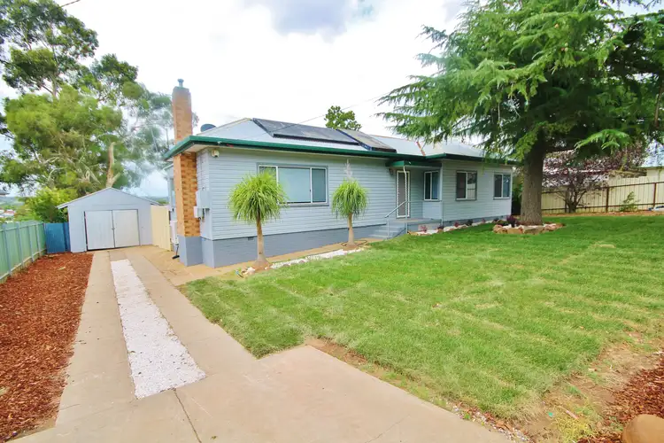 16 Prospect Street, Young NSW 2594