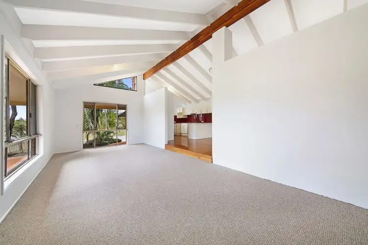 Sixth view of Homely house listing, 1 Essendon Close, Arundel QLD 4214