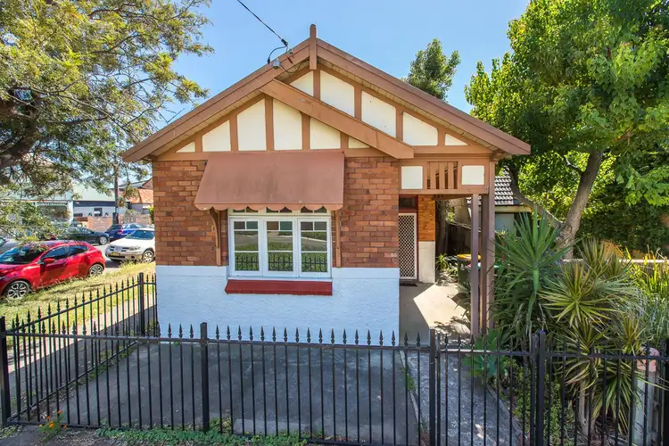 60 Parry Street, Cooks Hill NSW 2300