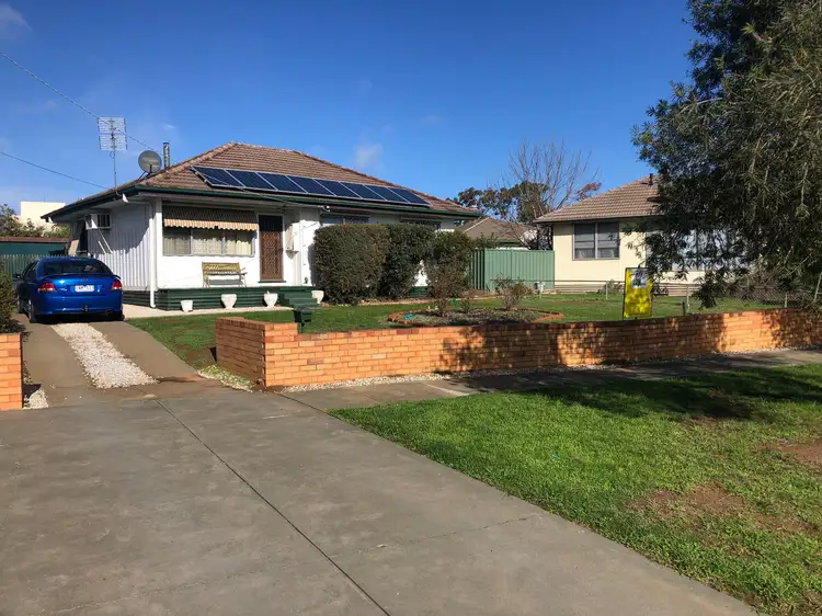 11 Spencer Street, Rochester VIC 3561