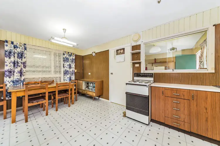 Fifth view of Homely house listing, 10 Fergus Road, Queanbeyan NSW 2620