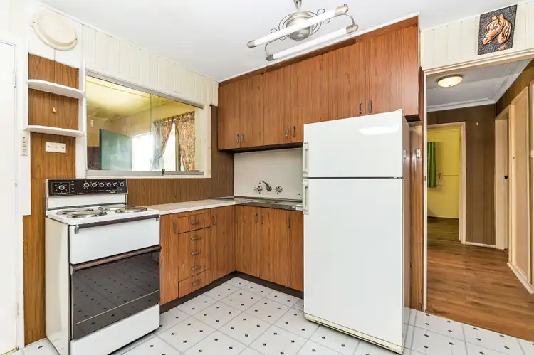 Sixth view of Homely house listing, 10 Fergus Road, Queanbeyan NSW 2620