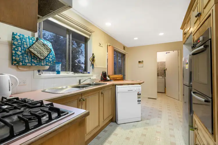 Second view of Homely house listing, 9 Amber Avenue, Frankston VIC 3199