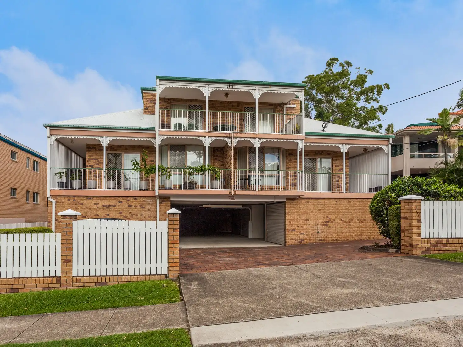 Main view of Homely unit listing, 4/98 Indooroopilly Road, Taringa QLD 4068