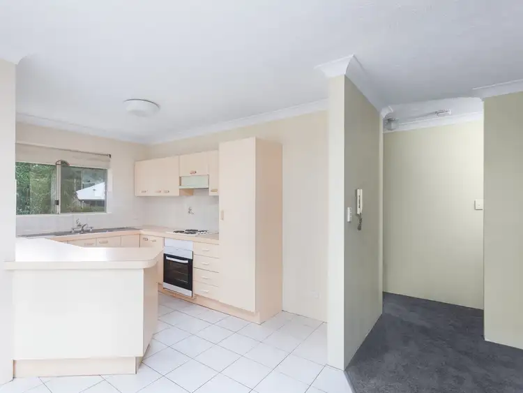 Fifth view of Homely unit listing, 4/98 Indooroopilly Road, Taringa QLD 4068