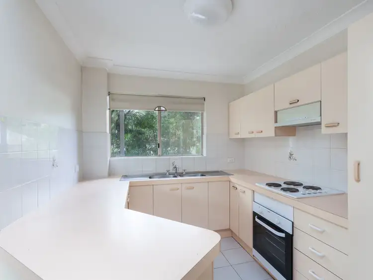 Sixth view of Homely unit listing, 4/98 Indooroopilly Road, Taringa QLD 4068