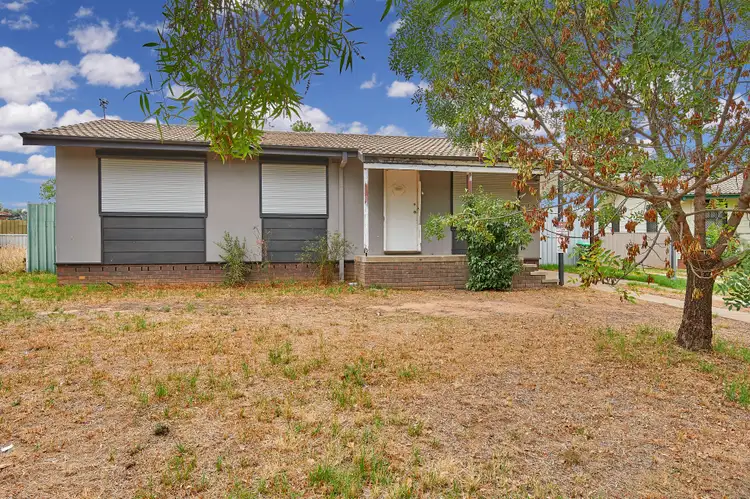 Seventh view of Homely house listing, 2 Kenny Place, Tolland NSW 2650