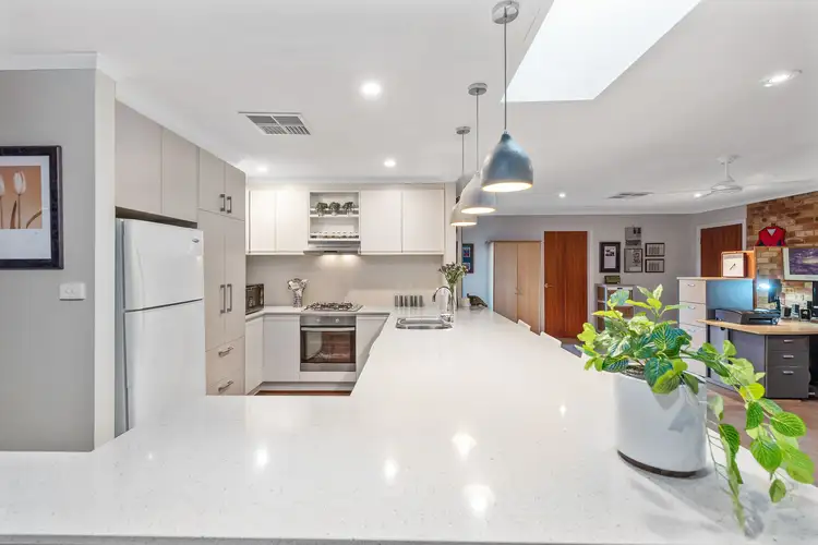 Fifth view of Homely house listing, 2 Collins Grove, Croydon North VIC 3136