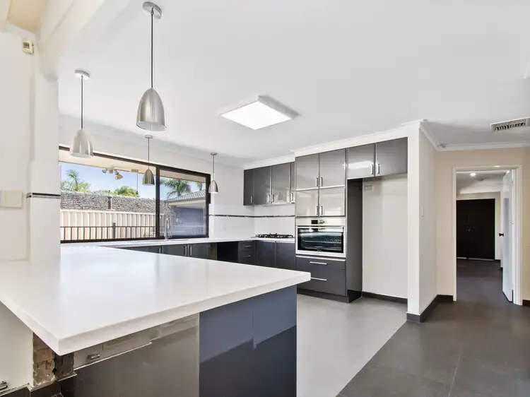 55 Talbot Drive, Kingsley WA 6026