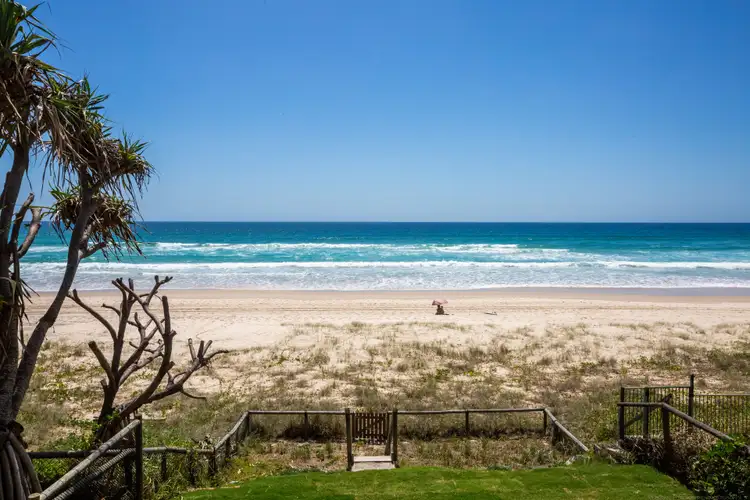 171 Jefferson Lane, Palm Beach QLD 4221