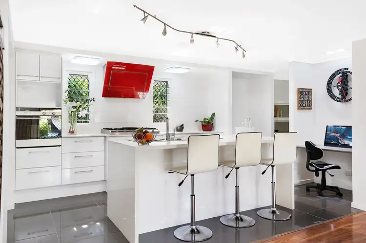3 Landsboro Avenue, Boondall QLD 4034