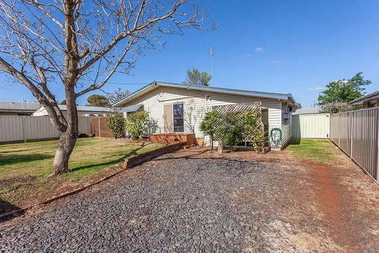 32 Smithfield Street, Harristown QLD 4350
