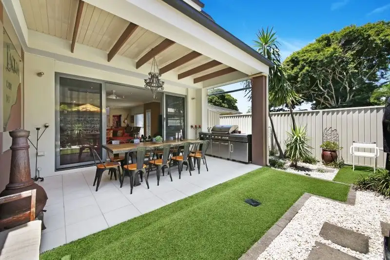 Main view of Homely other listing, 1/44 Mawarra Street, Chevron Island QLD 4217