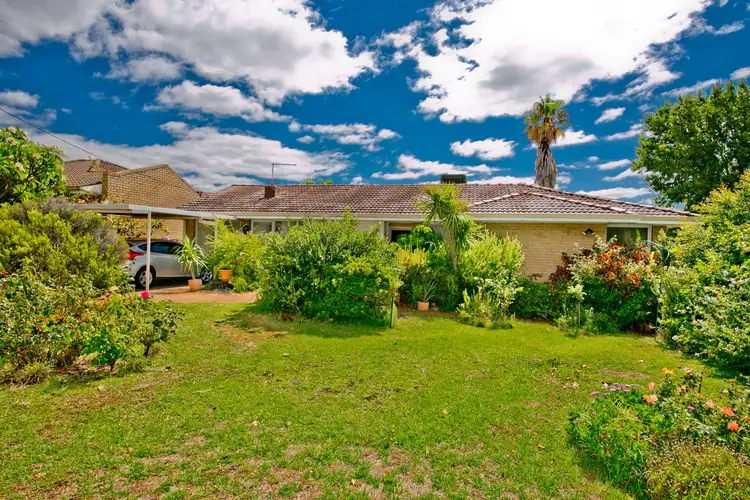 117 Howes Crescent, Dianella WA 6059