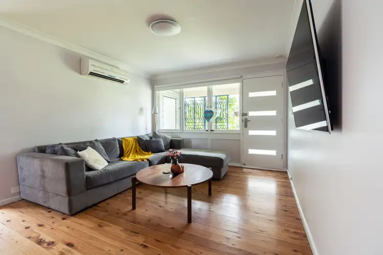 5 Alfred Street, Bomaderry NSW 2541