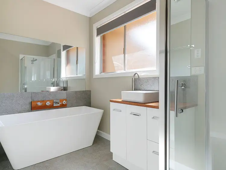 Sixth view of Homely house listing, 11 Latimer Street, Benalla VIC 3672