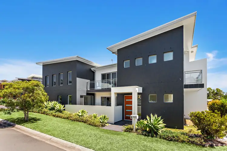 2 Makaha Way, Shell Cove NSW 2529