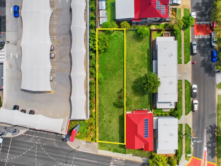 62 South Pine Road, Alderley QLD 4051