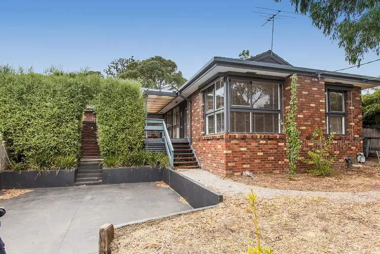 7 Kean Street