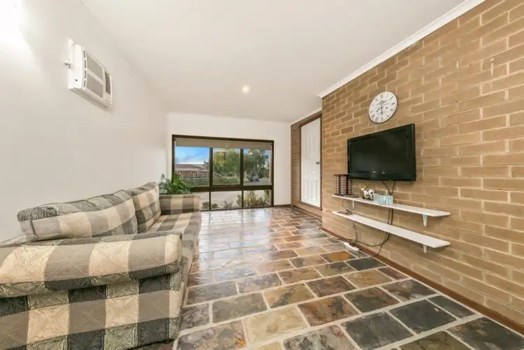 Fifth view of Homely house listing, 7 Weigela Court, Frankston VIC 3199