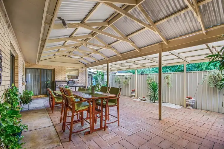 30 Chatswood Crescent, Kidman Park SA 5025