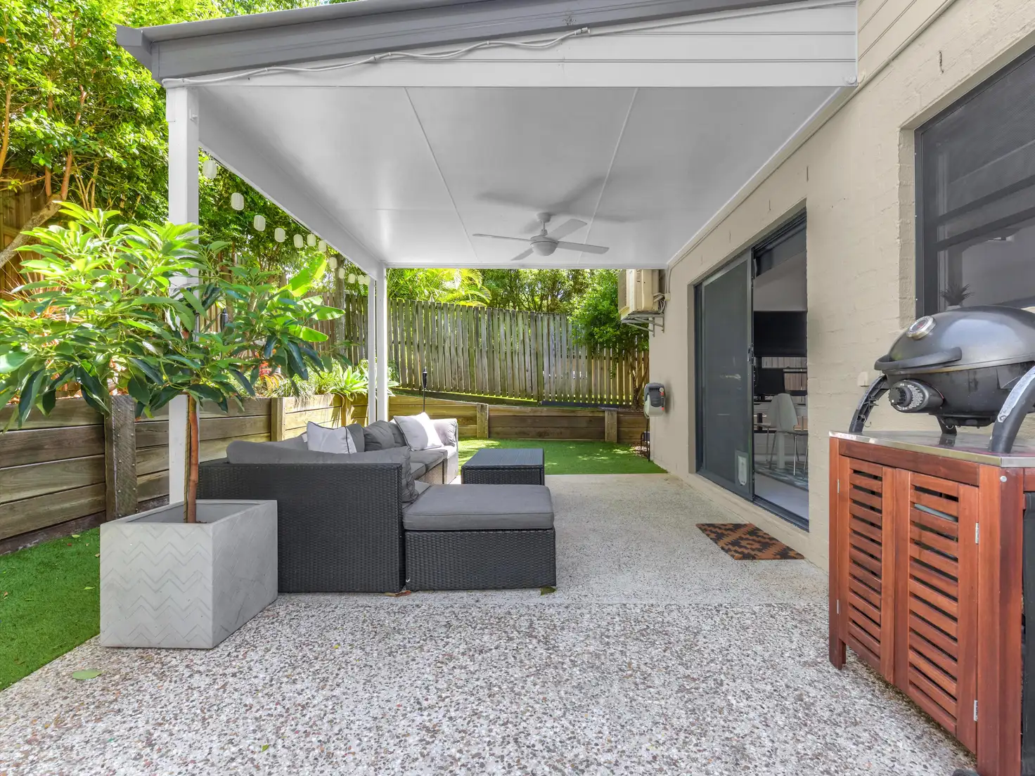 Main view of Homely townhouse listing, 4/14 Ayr Street, Morningside QLD 4170