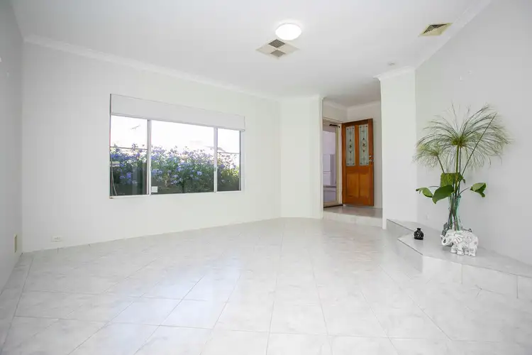 Fifth view of Homely house listing, 4/85 Macleod Road, Applecross WA 6153