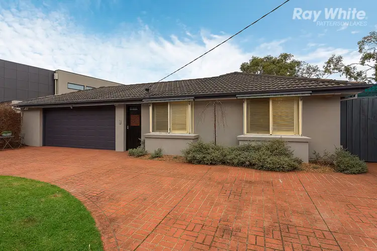 244 McLeod Road, Patterson Lakes VIC 3197
