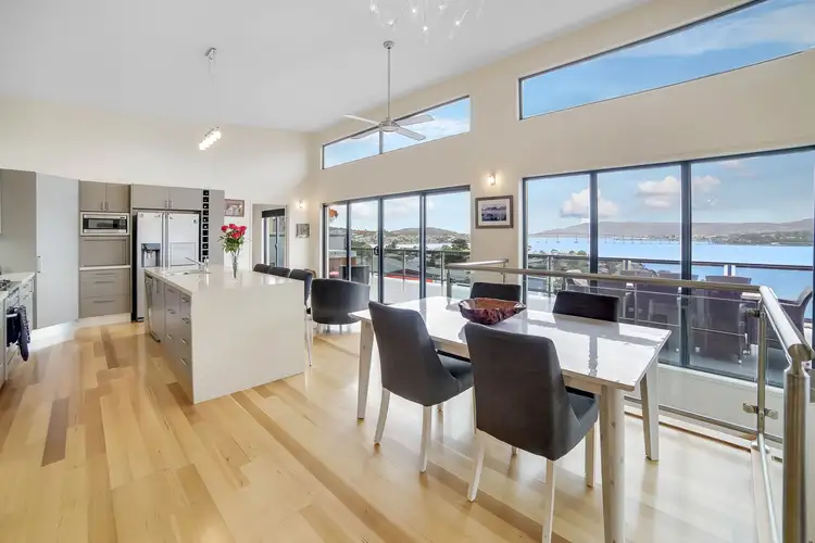 Main view of Homely townhouse listing, 3/176 Derwent Avenue, Lindisfarne TAS 7015