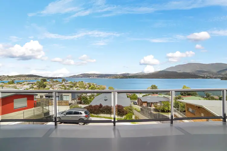 Third view of Homely townhouse listing, 3/176 Derwent Avenue, Lindisfarne TAS 7015