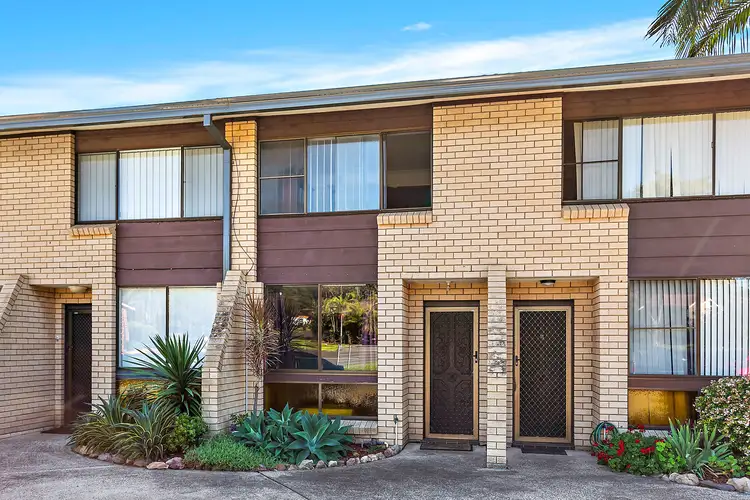 3/2 Blackbutt Way, Barrack Heights NSW 2528