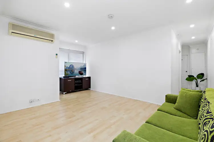 4/3 Boorea Avenue, Lakemba NSW 2195