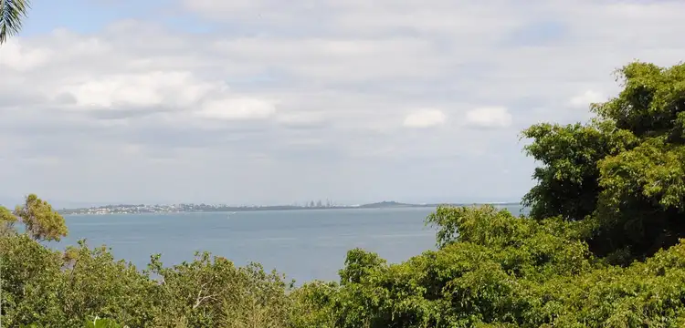 12 Main Road, Wellington Point QLD 4160